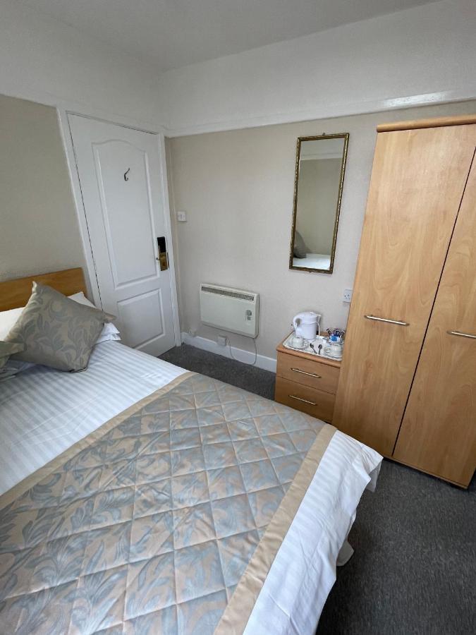 Oyo Queens Hotel, Skegness Pier ห้อง รูปภาพ